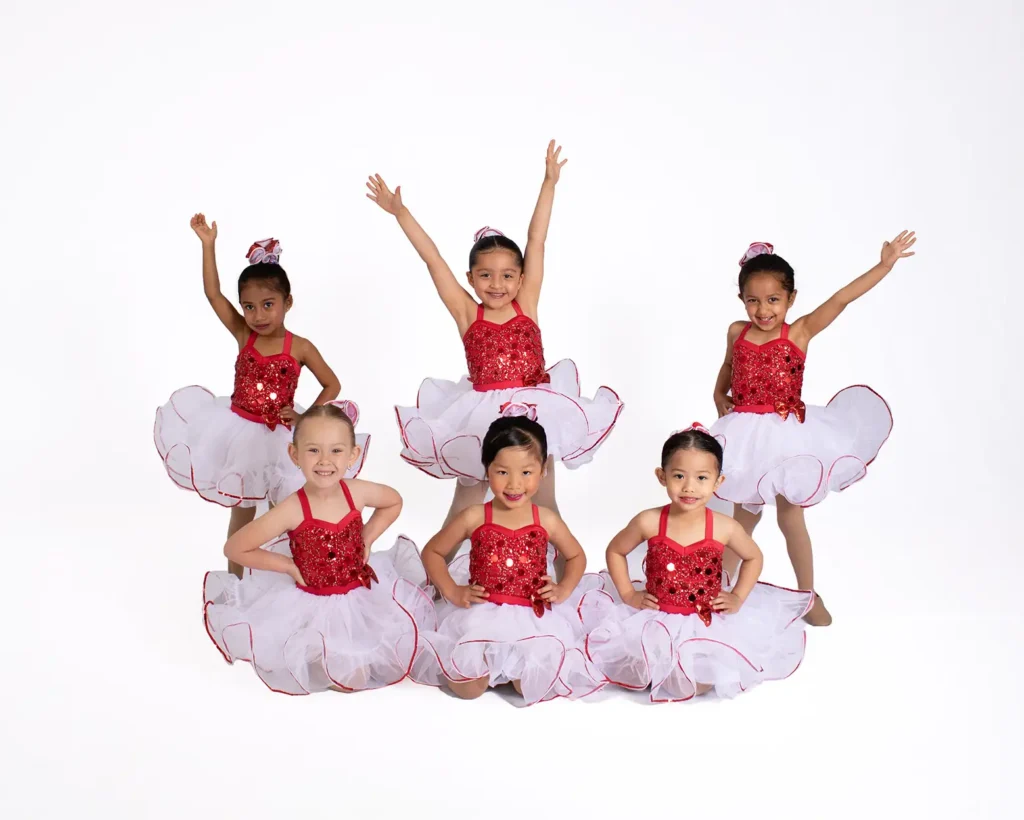 Children starting fall dance classes for September at J'Danse Studio Scarborough Ontario