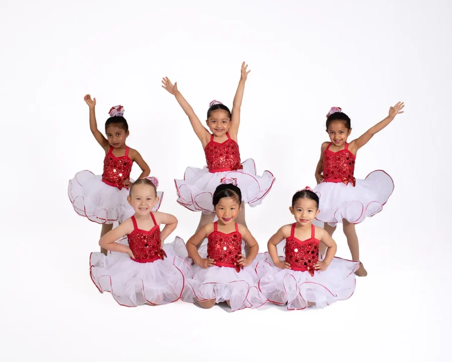 Children starting fall dance classes for September at J'Danse Studio Scarborough Ontario